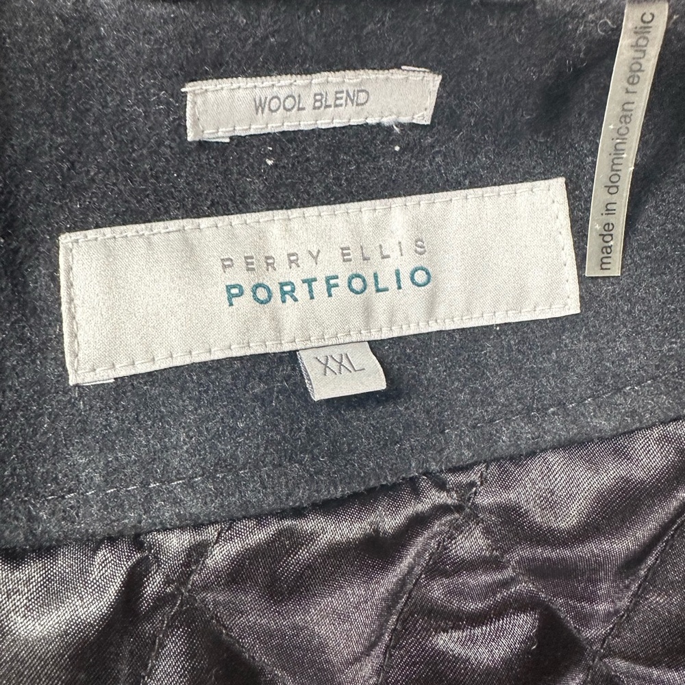 Portfolio Coat - Picture 5 of 5